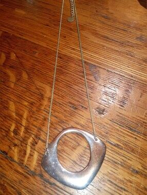 Twisted Silver Modern Open Circle Pendant Necklace in Silver-Tone